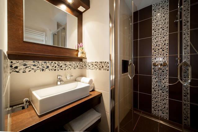 Manhattan Studio Budapest Bilik gambar