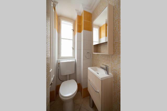Manhattan Studio Budapest Bilik gambar